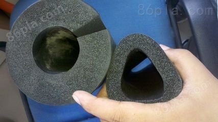 阻燃性橡塑保温管，橡塑保温管