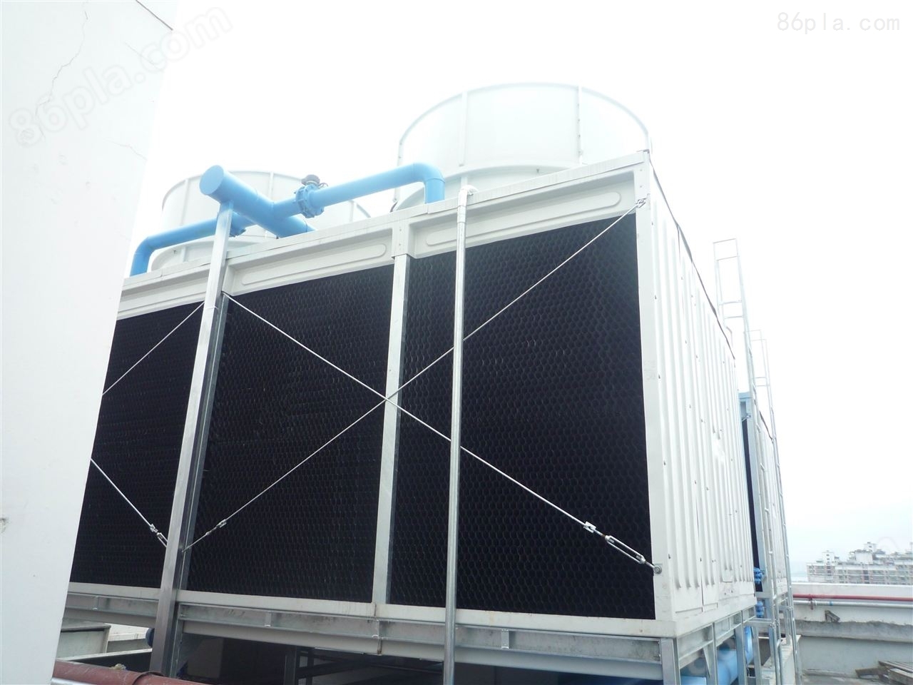 方形横流式150吨玻璃钢冷却塔